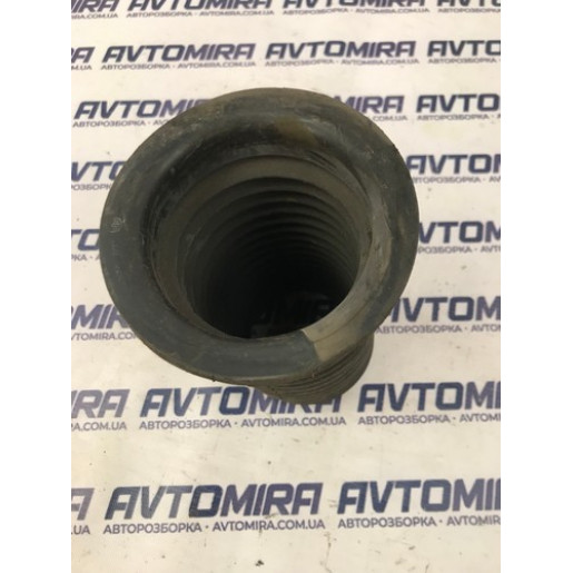 Пильник передньої стійки Опель Меріва Opel Meriva B 55700767